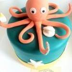 Fondant Octopus Cake Topper & Oyster..